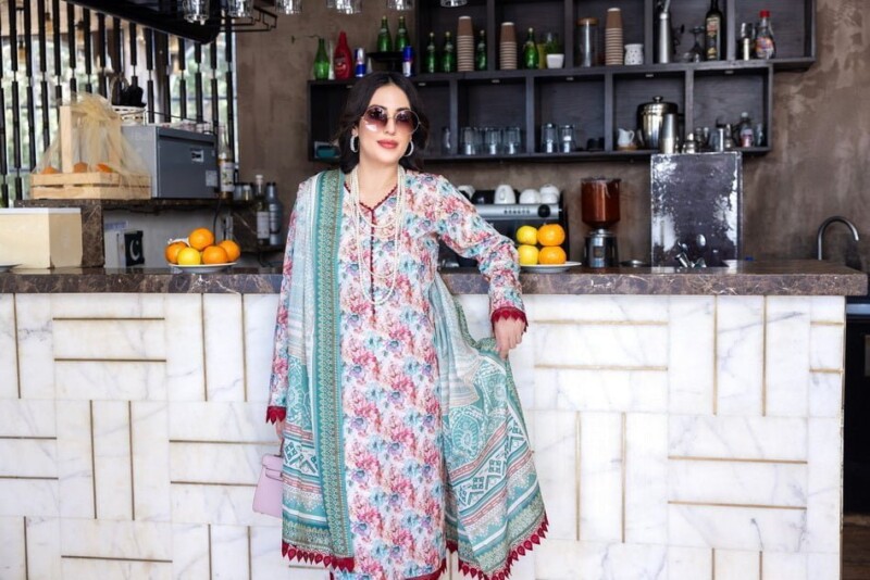 Regalia Salina Sdpl6-05 Vol-06 Digital Printed Lawn Collection 2024