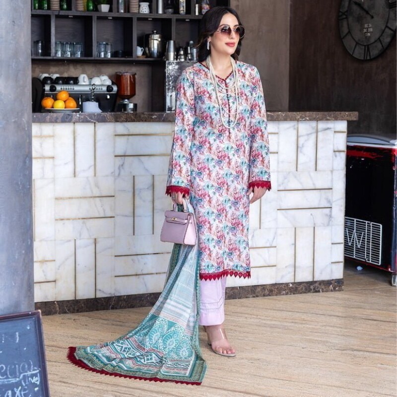 Regalia Salina Sdpl6-05 Vol-06 Digital Printed Lawn Collection 2024