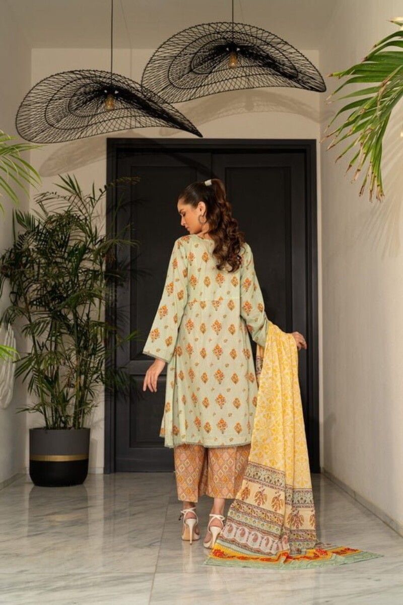 Regalia Salina Sdpl7-05 Vol-07 Digital Printed Lawn Collection 2024