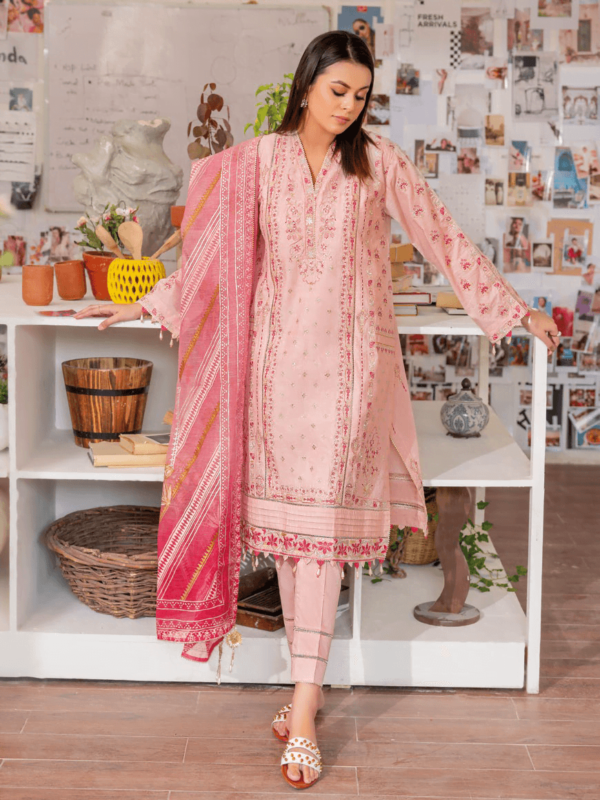 Gul Ahmed Sp-32004 Premium Embroidered Lawn Collection 2024