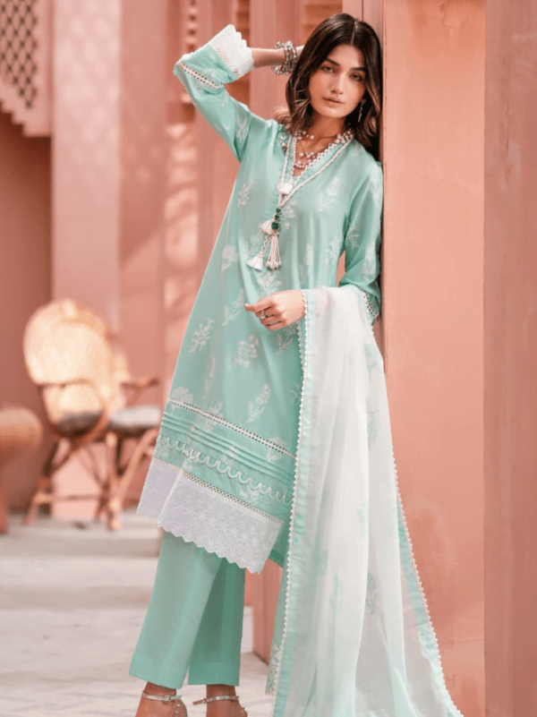 Gul Ahmed Sp-42018 Essential Embroidered Lawn Collection 2024