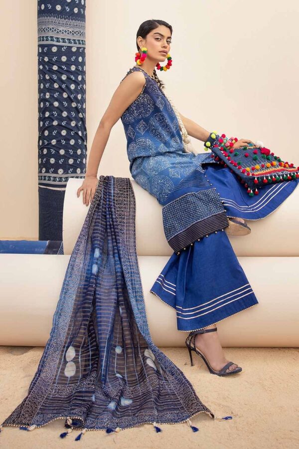 Gul Ahmed St-42006 Printed Lawn Collection 2024