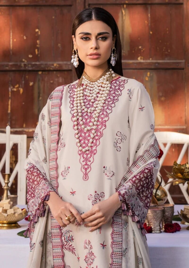 Alizeh Ar24 05 Hayat Rawayat Lawn Collection