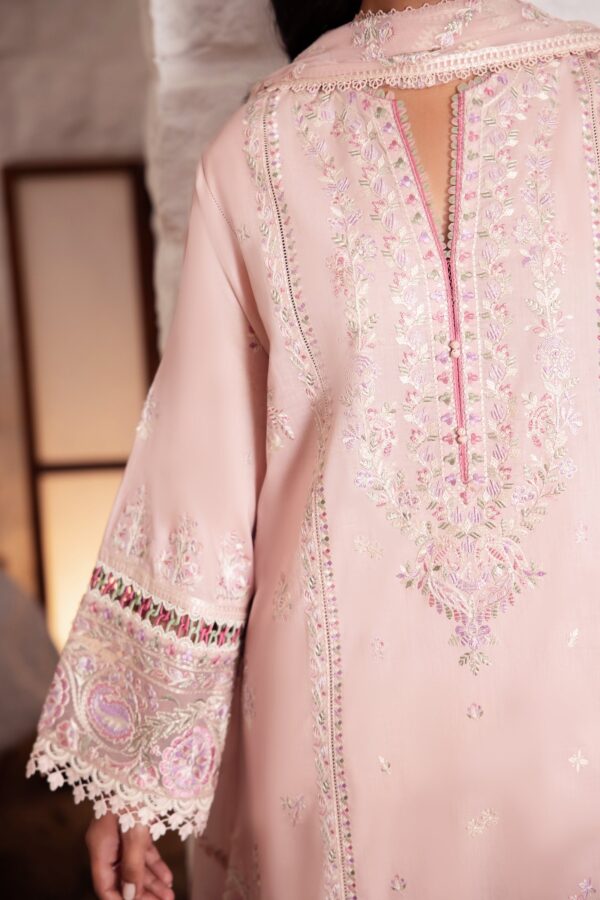 Zaha By Khadijah Shah Zl24-07A Zenel Embroidered Lawn 3Pc Suit Collection 2024