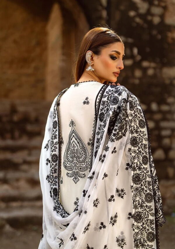 Aik Atelier Pal24 01 Pardes Lawn Collection