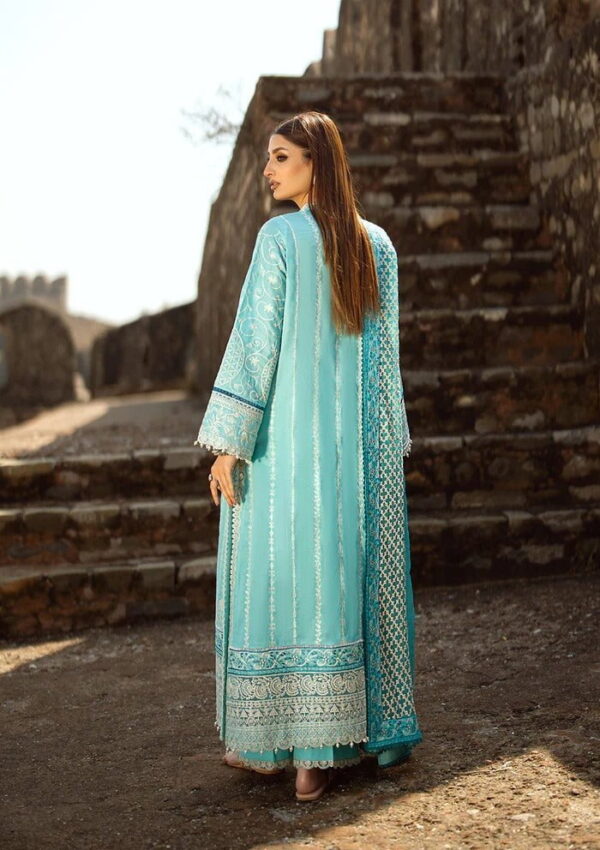 Aik Atelier Pal24 03 Pardes Lawn Collection