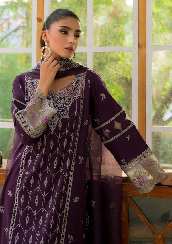 Mahnur Bella Lawn 24 Mb 11 Lawn Collection 24