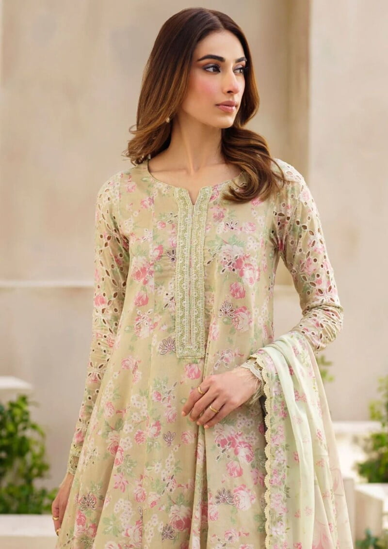 Iznik Festive 24 Sfl 01 Jubilance Lawn Collection