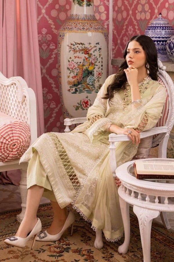 Gul Ahmed Lsv-42021 Premium Embroidered Swiss Voile Collection 2024