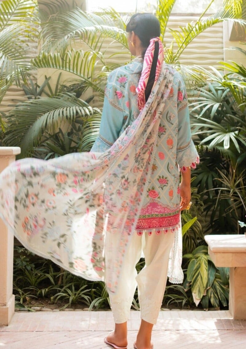 Sana Safinaz Muzlin V02 Mv 4 A Lawn Collection