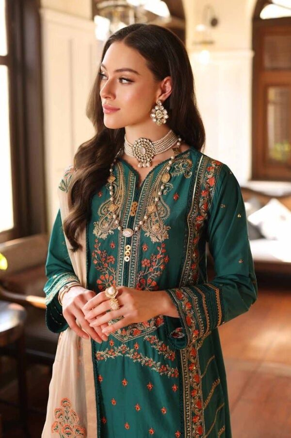 Gul Ahmed Pm-42009 Premium Embroidered Lawn Collection 2024