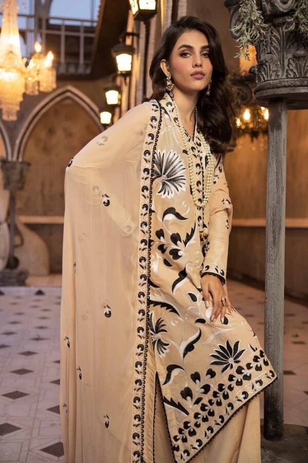 Gul Ahmed Pm-42012 Premium Embroidered Lawn Collection 2024