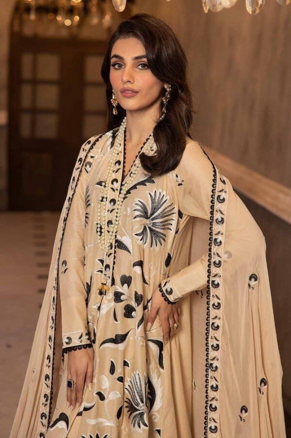 Gul Ahmed Pm-42012 Premium Embroidered Lawn Collection 2024