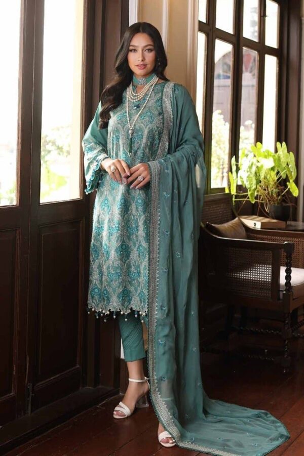 Gul Ahmed Pm-42036 Premium Embroidered Lawn Collection 2024