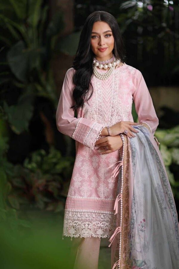 Gul Ahmed Ssm-42001 Premium Embroidered Lawn Collection 2024