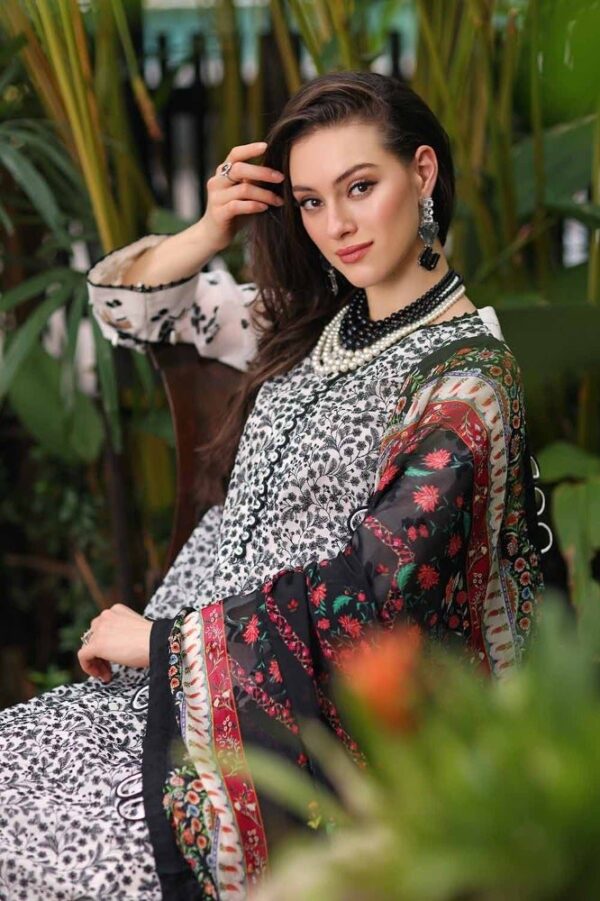 Gul Ahmed Ssm-42007 Premium Embroidered Lawn Collection 2024