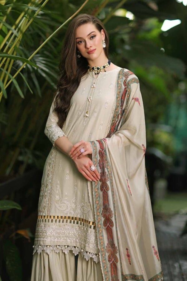 Gul Ahmed Ssm-42011 Premium Embroidered Lawn Collection 2024