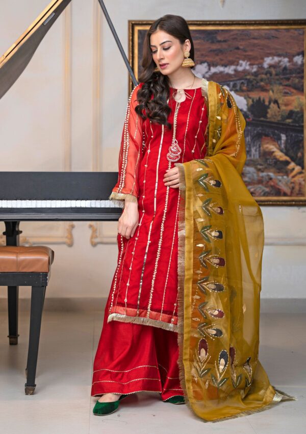 Flores Fa24 02 Aghaaz e Mehar Formal Collection 24