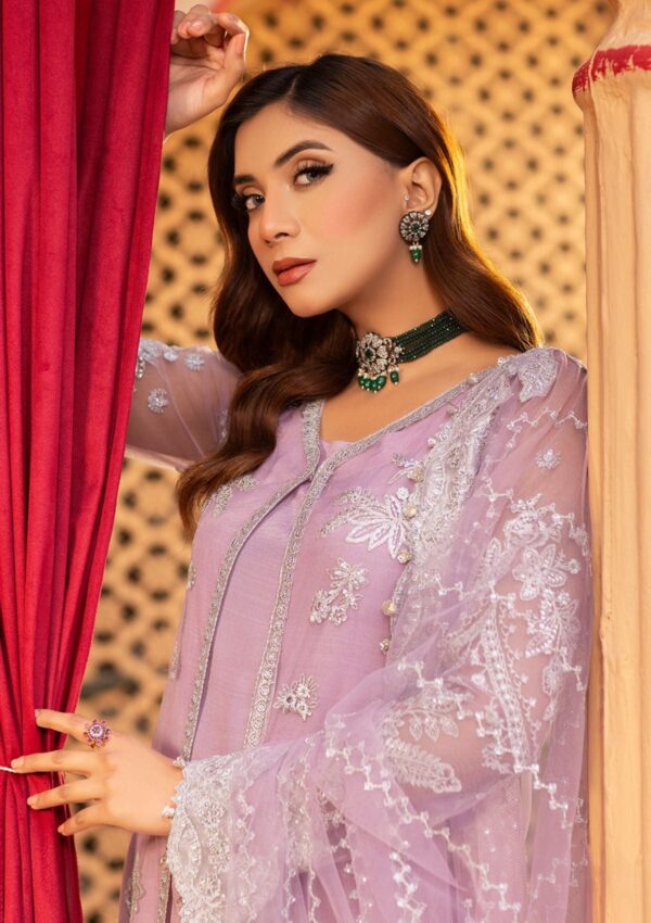 Neeshay Parisa Dastgah Formal Collection