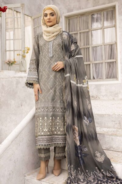 Sapphire Dgs24 13 Dua Gul E Zarki Lawn Collection 2024