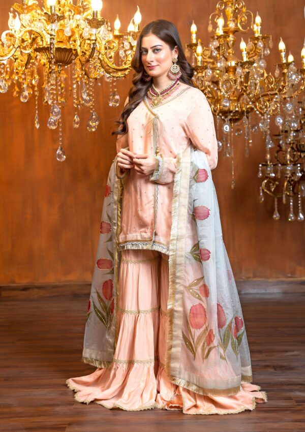 Flores Fa24 04 Aghaaz e Mehar Formal Collection 24