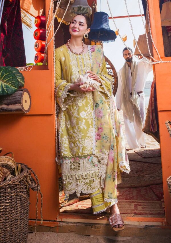 Elaf Premium Ek24 02 B Nargis Hai Kuch Lawn Collection