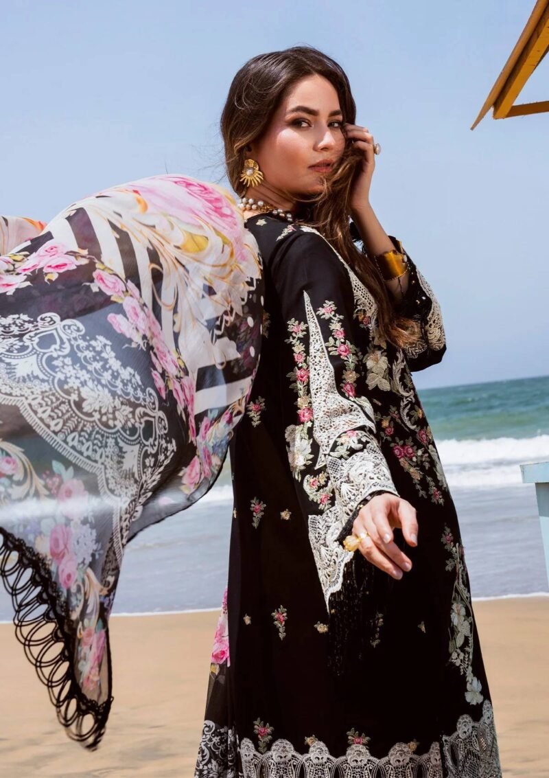 Elaf Premium Ek24 09 Nafees Hai Kuch Lawn Collection