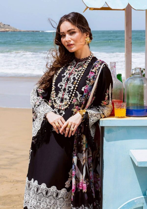 Elaf Premium Ek24 09 Nafees Hai Kuch Lawn Collection