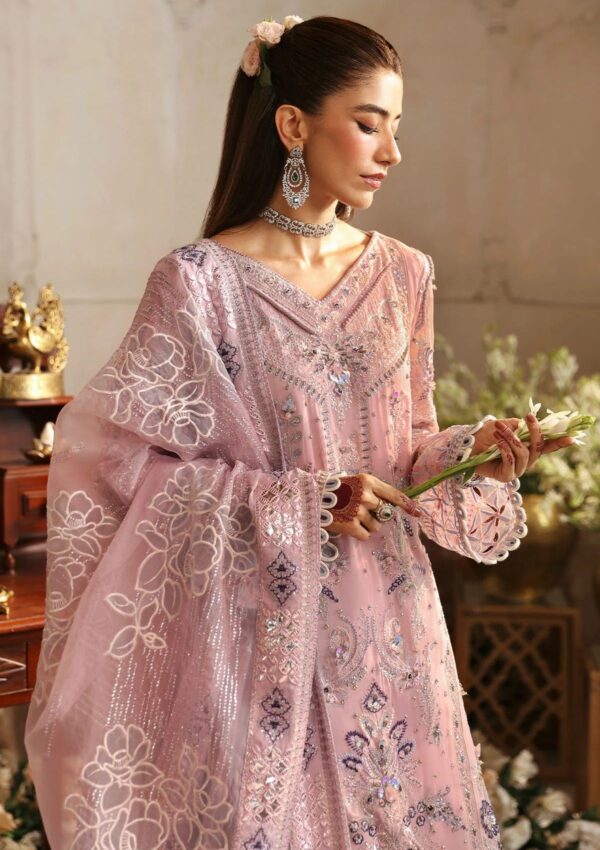 Nureh Nj24 69 Rania Jhoomro Formal Collection