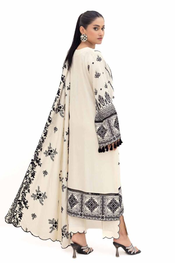 Gul Ahmed Ap-42006 Winter Embroidered Acrylic Collection