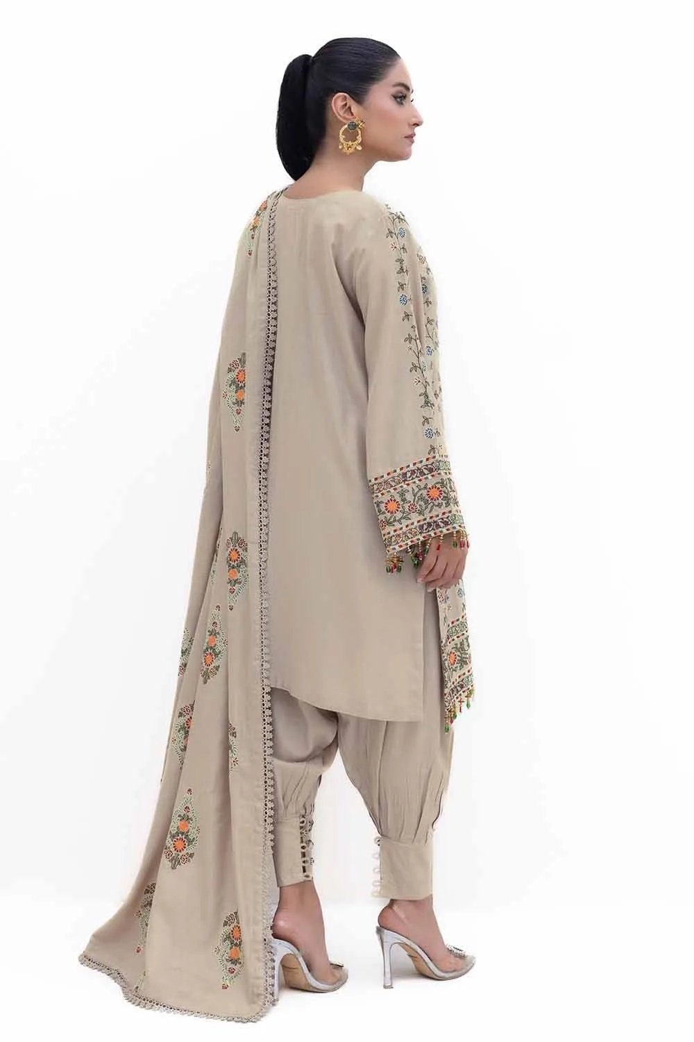 Gul Ahmed Ap-42007 Winter Embroidered Acrylic Collection 3 Gul Ahmed Ap-42007 Winter Embroidered Acrylic