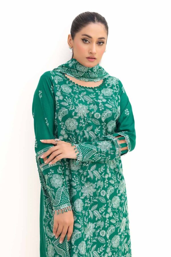 Gul Ahmed Ap-42010 Winter Embroidered Acrylic Collection