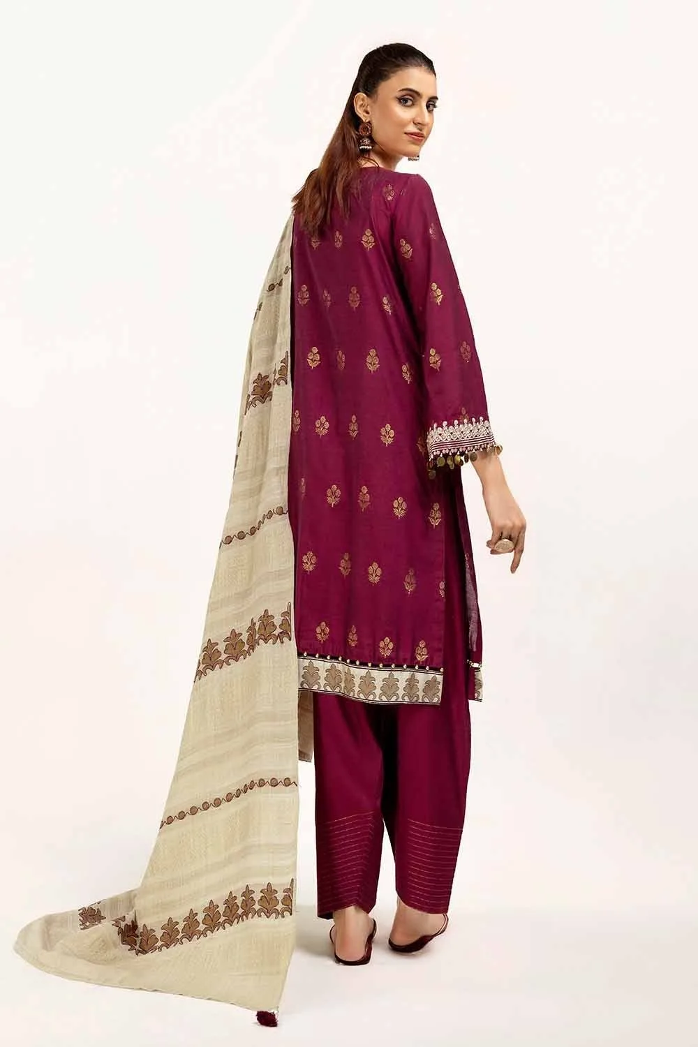 Gul Ahmed Ap-42019 Winter Embroidered Jacquard