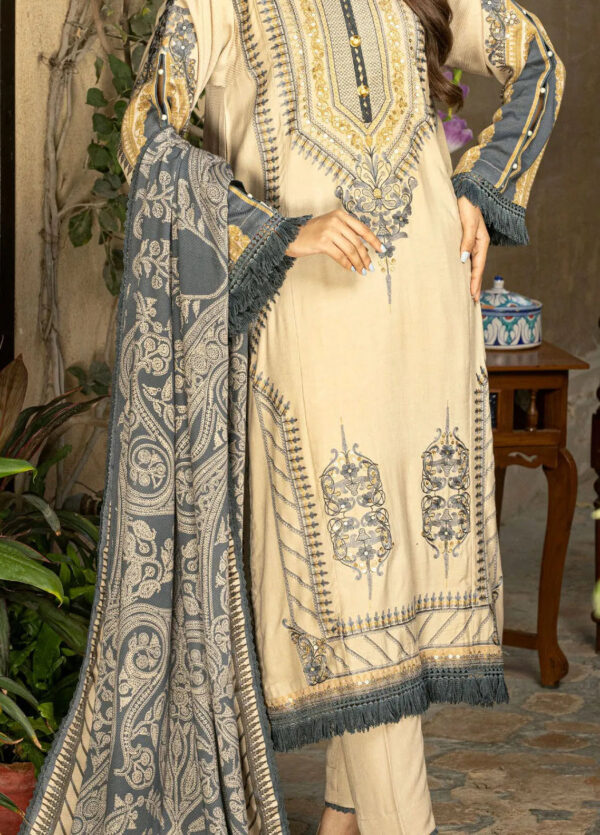 Gul Ahmed Cv-32014 Winter Embroidered Cotail Collection