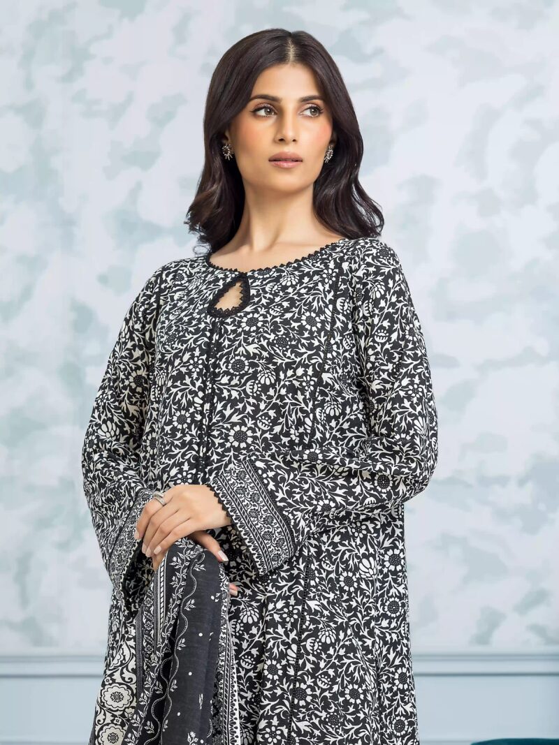 Edenrobe Ewu24A3-29304 Edenrobe Allure Khaddar Printed Collection