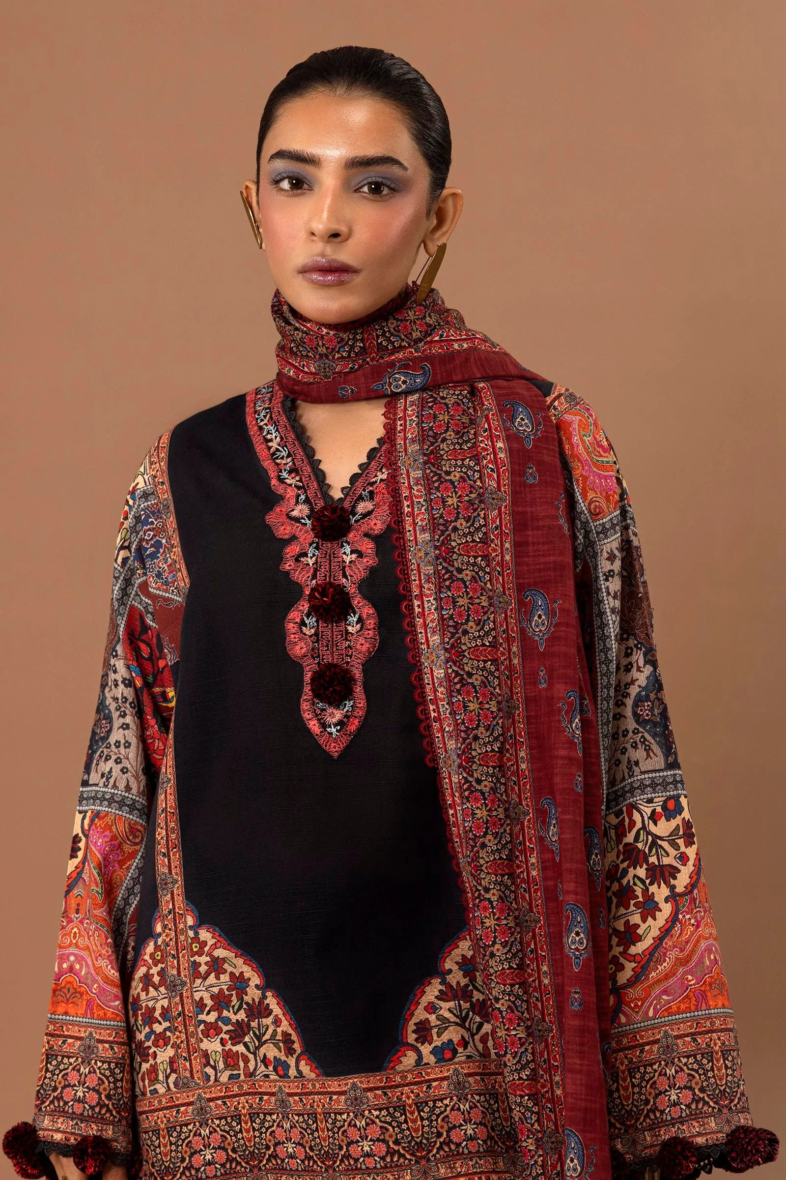 Sana Safinaz D-19a Mahay Embroidered Slub