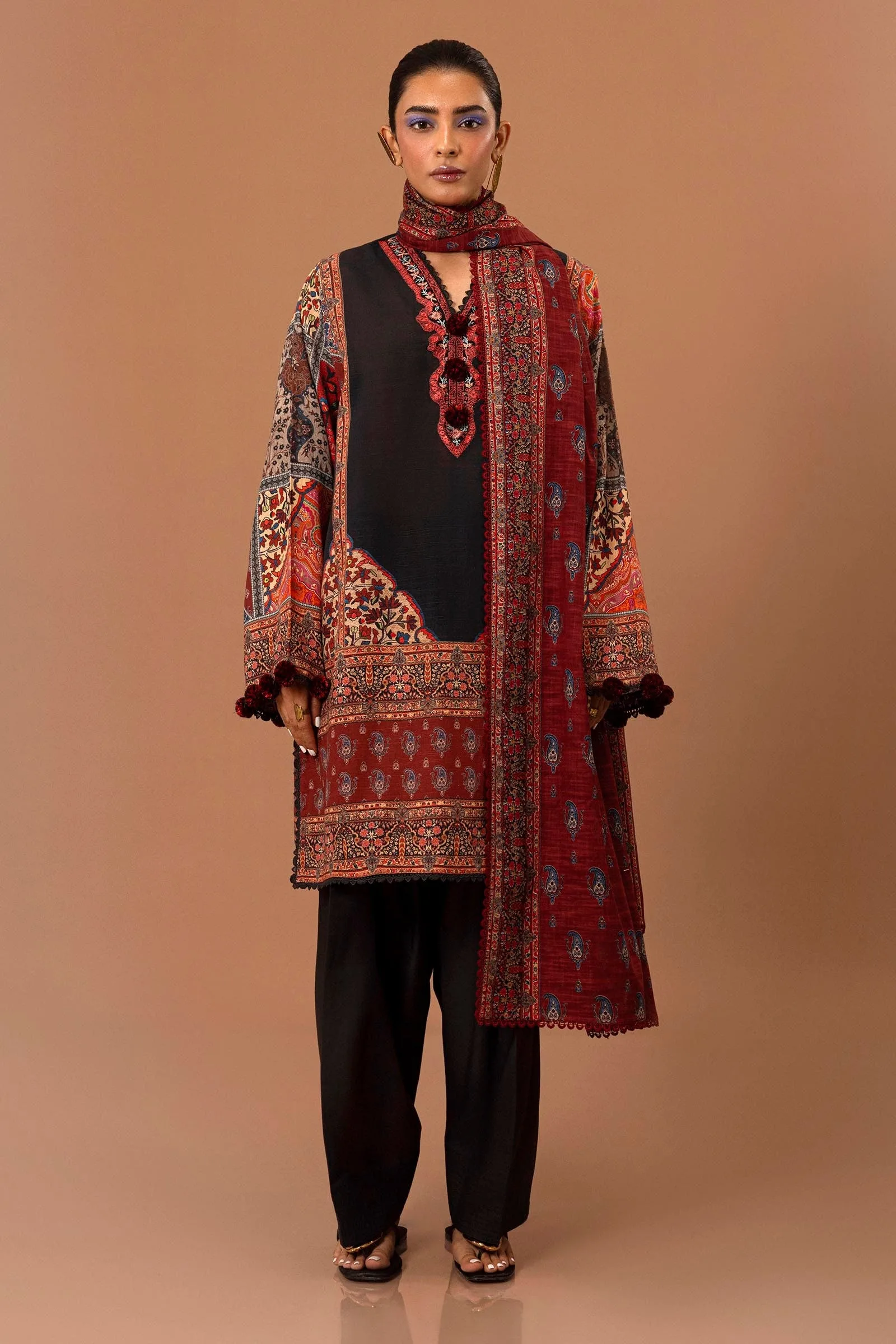 Sana Safinaz D-19a Mahay Embroidered Slub