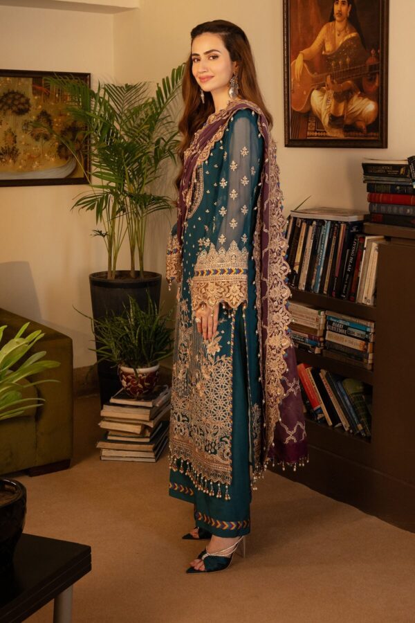 Imrozia I-208 Aaina Noor Jahan Embroidered Chiffon