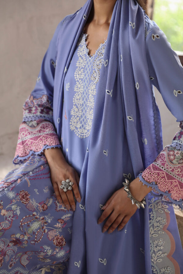 Qalamkar Lm-09 Lorna Qlinekari Embroidered Linen Collection