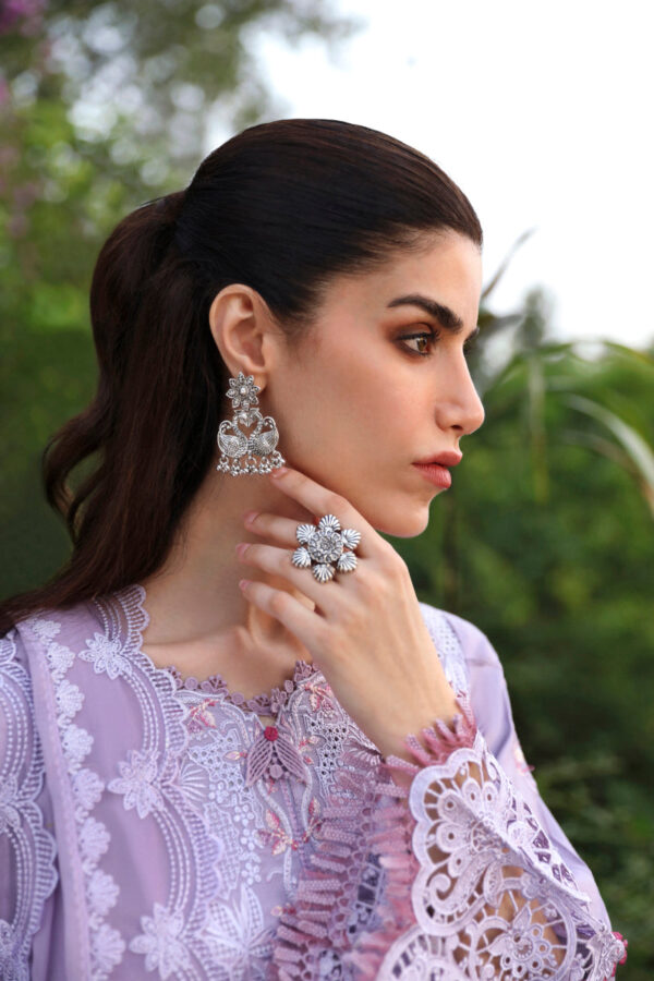 Qalamkar Lm-14 Maeve Qlinekari Embroidered Linen Collection