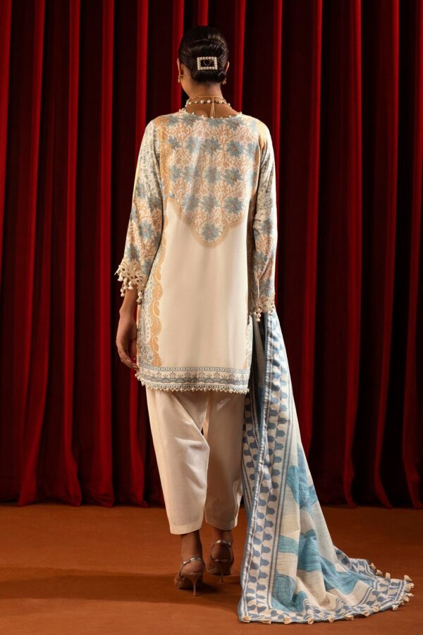 Sana Safinaz D-23A Muzlin Embroidered Linen Collection