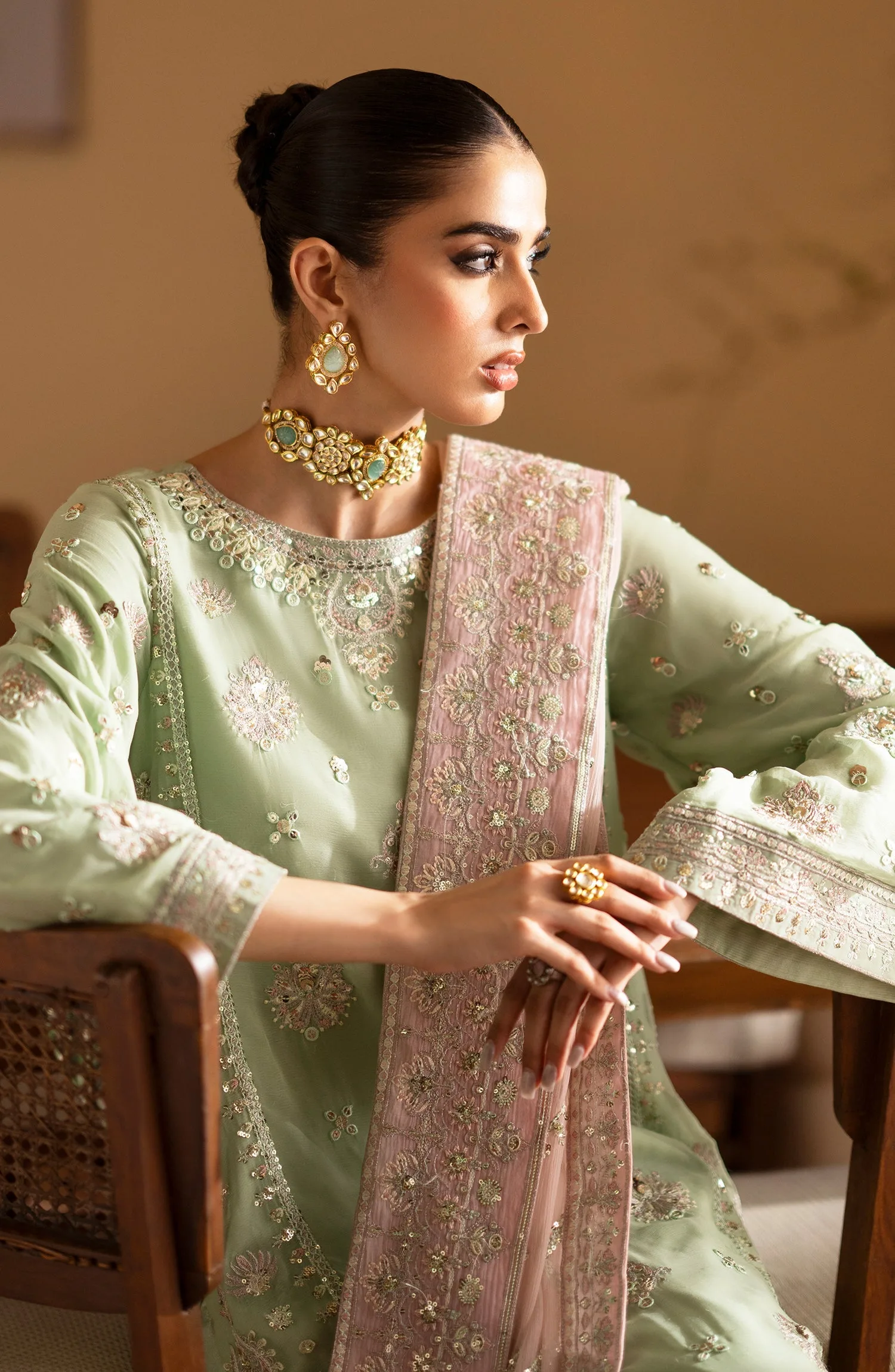 Emaan Adeel Najmeh Romansiyyah Embroidered Chiffon Collection 8 Emaan Adeel Najmeh Romansiyyah
