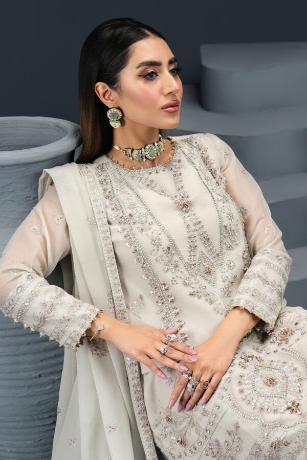 Alizeh Fashion D-08 Roha Reena Embroidered Chiffon