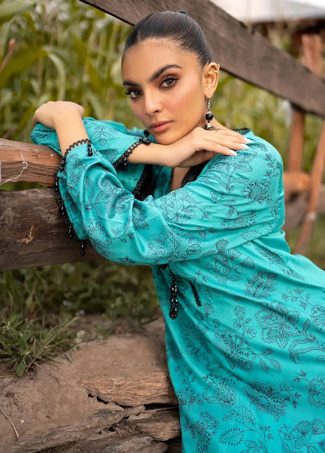 Gul Ahmed Vt-42002 Embroidered Cotail