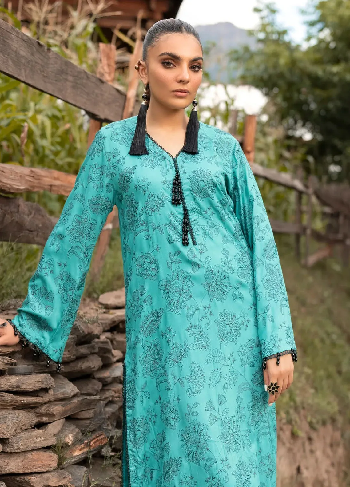 Gul Ahmed Vt-42002 Embroidered Cotail