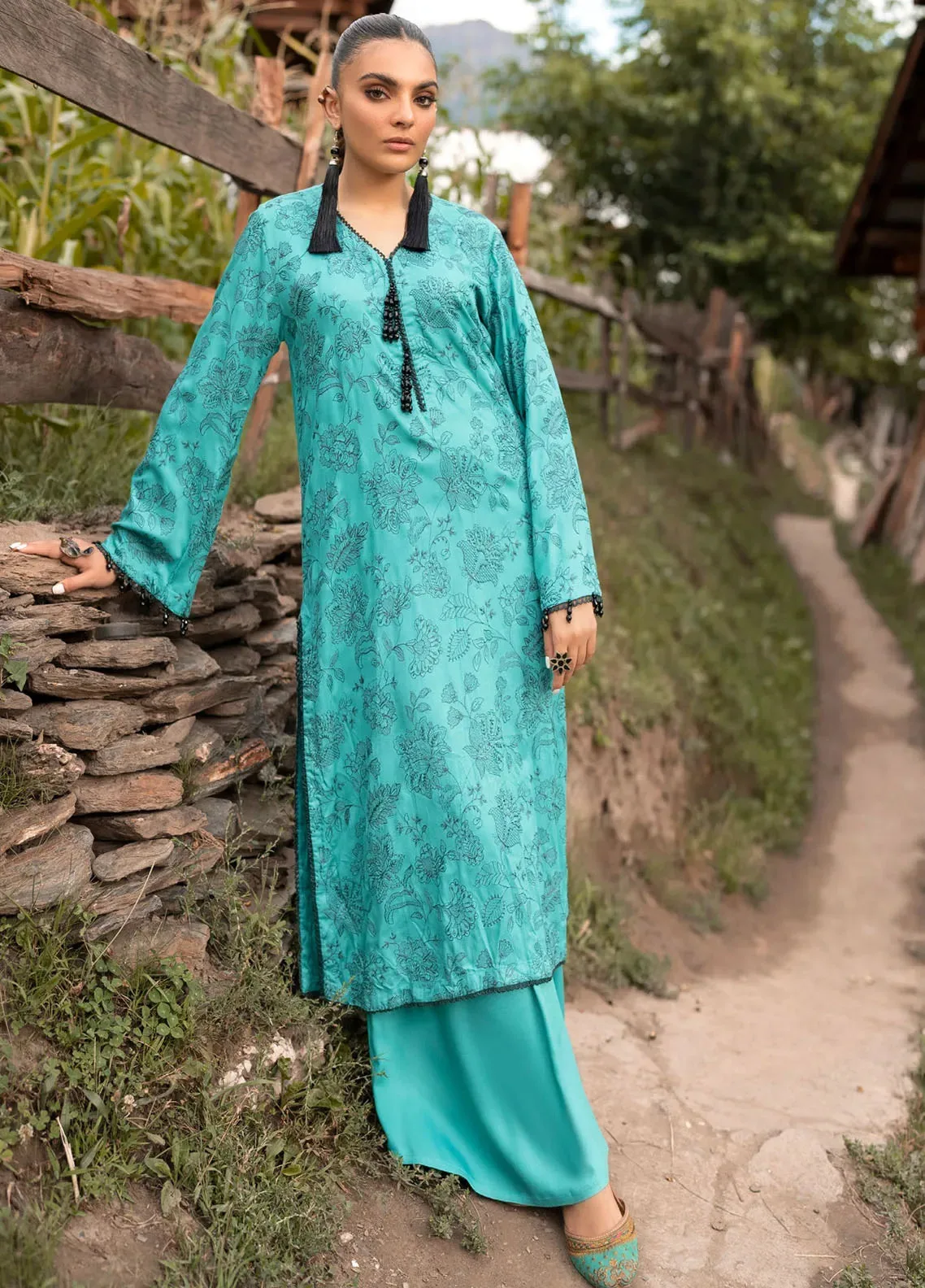 Gul Ahmed Vt-42002 Embroidered Cotail