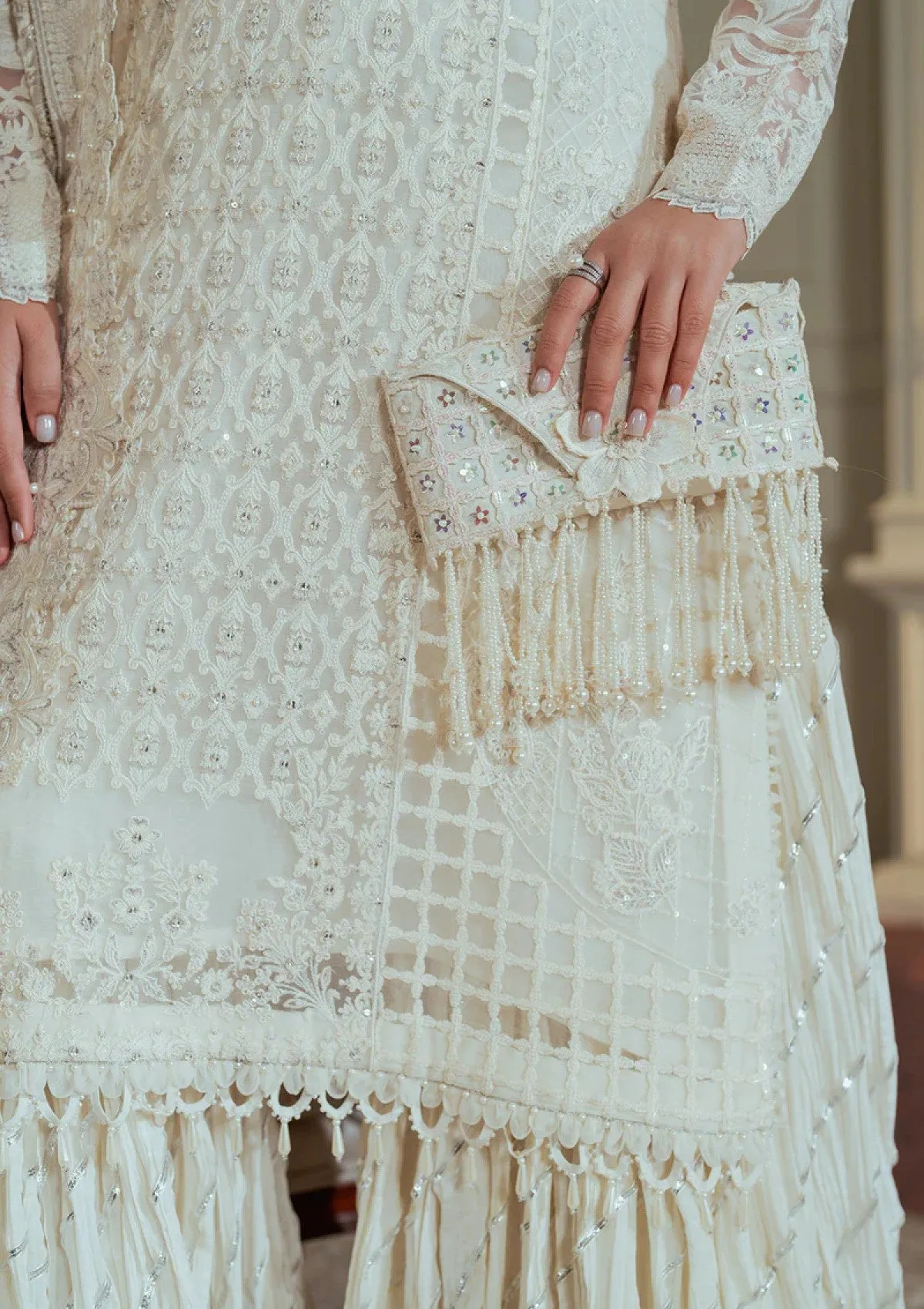 Baroque Embroidered Bqu