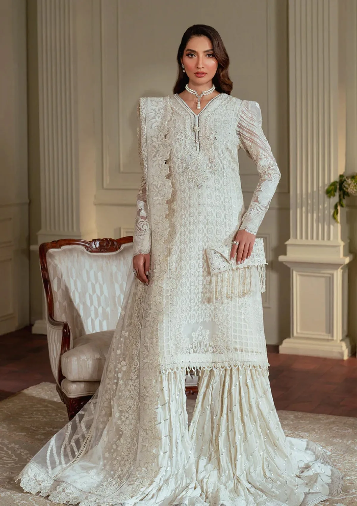 Baroque Embroidered Bqu