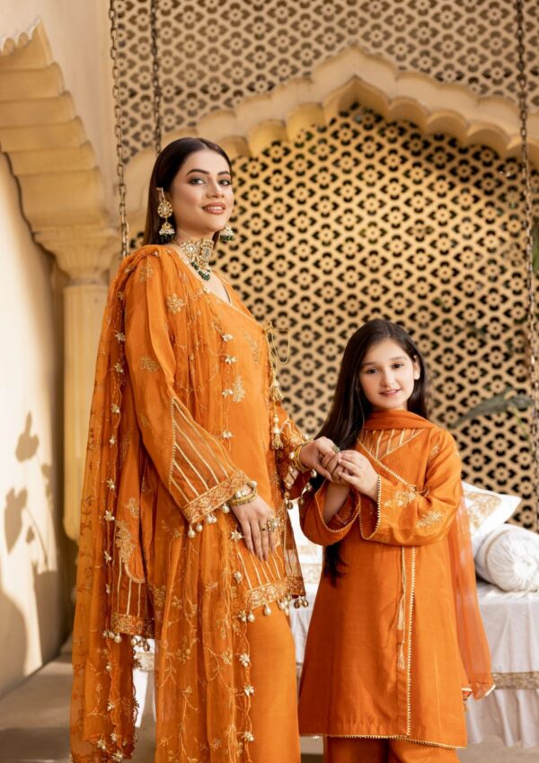 Rubaaiyat D 04 Formal Collection