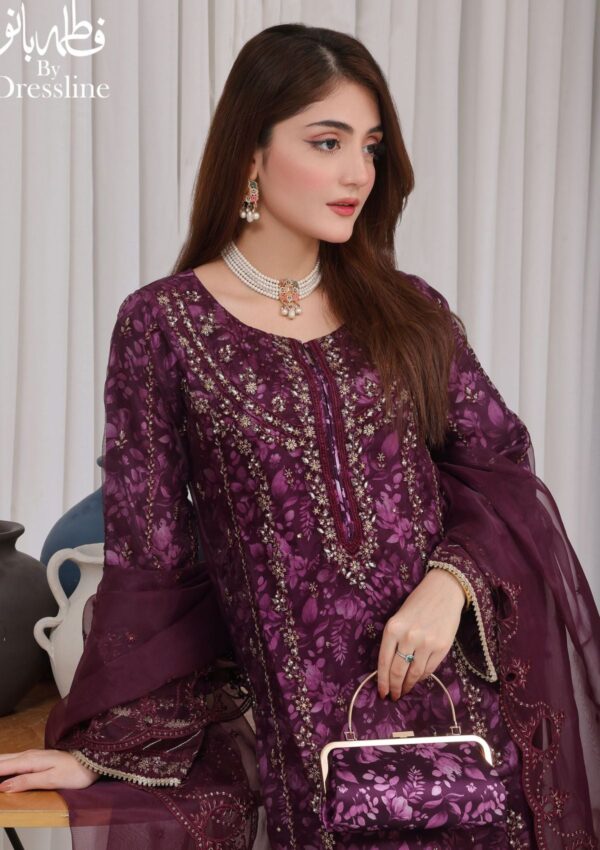 Dressline Fatima Bano Dh24 164 A Formal Collection